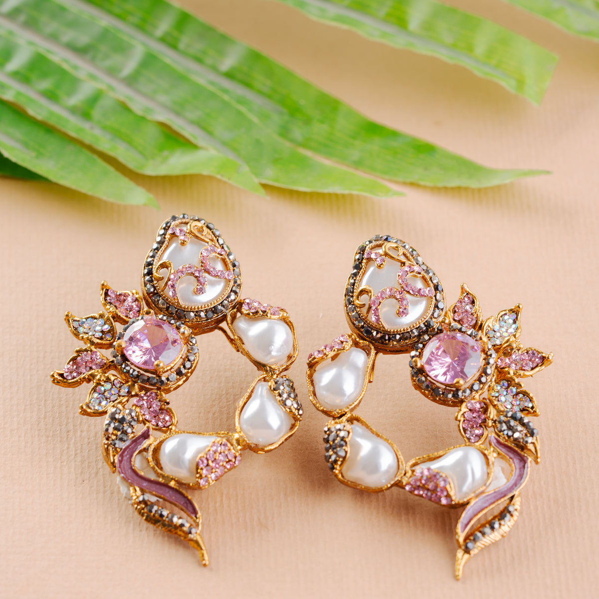 Nooré Pearl - 35 Earring