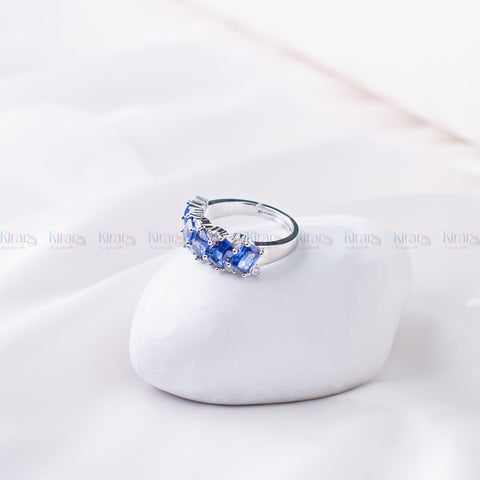 ELORA BLUE