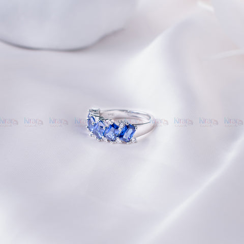 ELORA BLUE