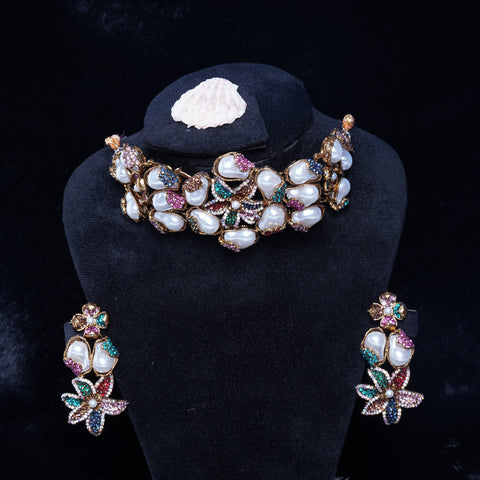 white Petal Pearl Set