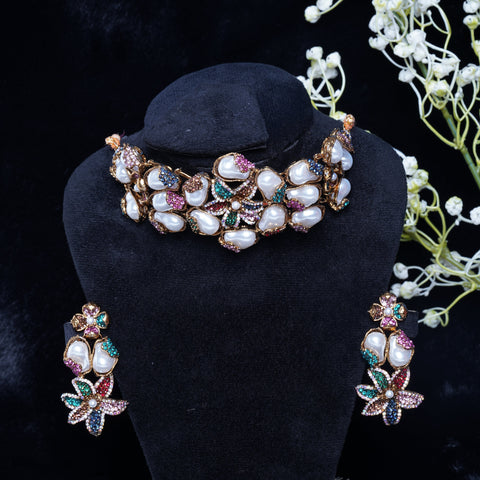 white Petal Pearl Set