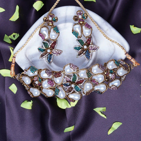 White Petal Pearl Set