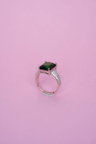 ETERNAL GREEN