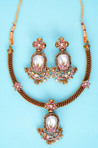 Varnika Pink Pearl Necklace Set