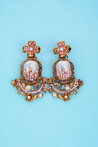 Varnika Pink Pearl Necklace Set