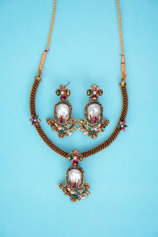 Varnika Multi Pearl Necklace Set