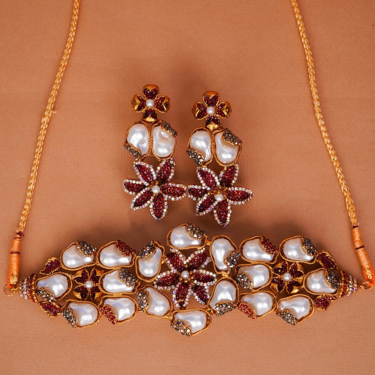 Burgundy Petal Pearl Set