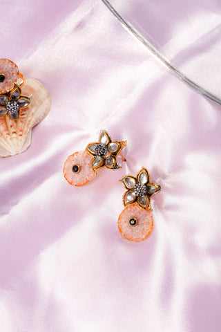 Floral Charm Pearl Pendent Set