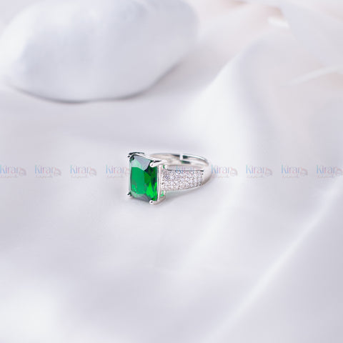 ETERNAL GREEN