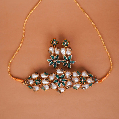Green Petal Pearl Set